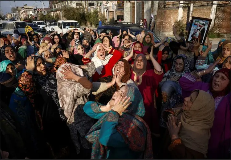 واکنش زنان کشمیری و ترکیه‌ای به ترور رهبر ایران