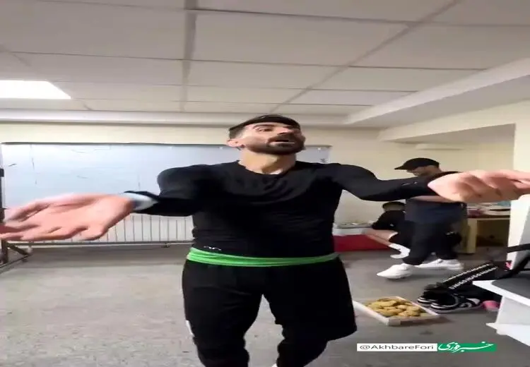 رقص و شادی بیرانوند بعد از قهرمانی تراکتور