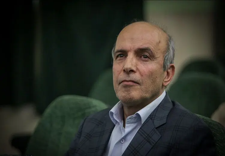  معیدفر: در سالهای اخیر  دانشگاه تبدیل به پادگان شده بود