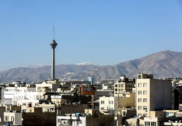 آلودگی هوای پایتخت در نخستین روز از ماه میانی تابستان