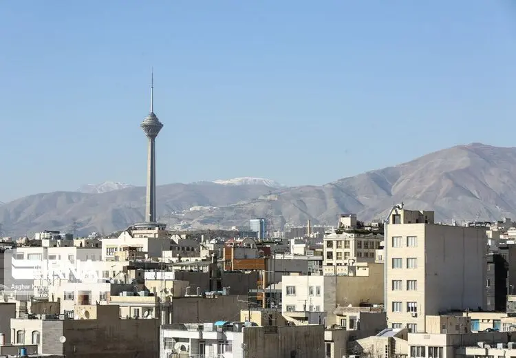 آلودگی هوای پایتخت در نخستین روز از ماه میانی تابستان
