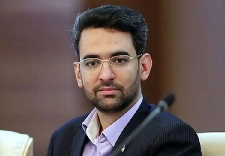 پیشنهاد کنایه‌آمیز آذری‌جهرمی به دولت برای افزایش سرعت اینترنت
