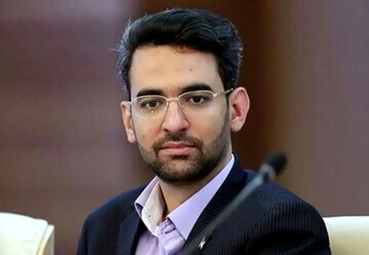 پیشنهاد کنایه‌آمیز آذری‌جهرمی به دولت برای افزایش سرعت اینترنت