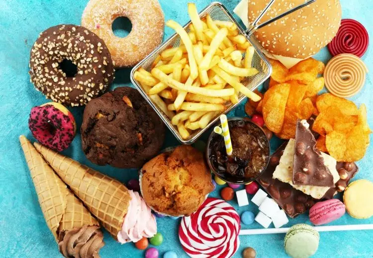 خوردن این غذاها در شب ممنوع