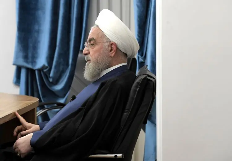 روحانی: نقد ما بی‌تاثیر نیست؛ نگوییم همه چیز در اختیار آن‌هاست، پس چه فرقی می‌کند ما حرف بزنیم یا نه؟