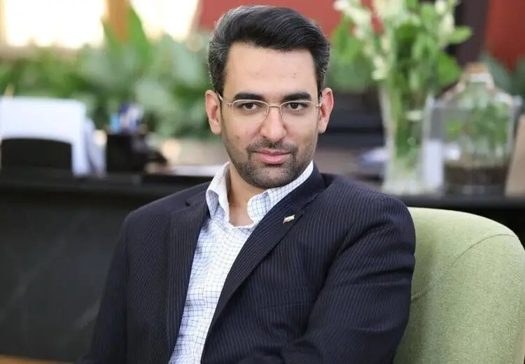آذری جهرمی: برای رفع کسری بودجه‌تان، فقط روی دیوار سفره مردم یادگاری ننویسید