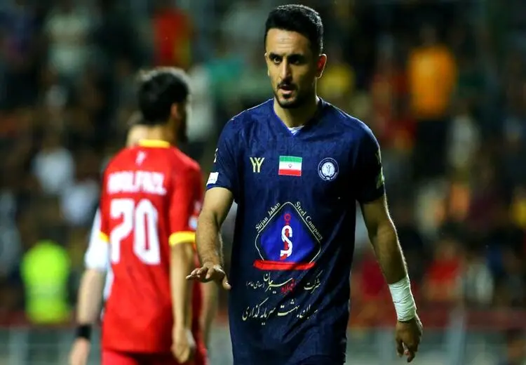 یحیی گل محمدی به دنبال جذب ابوالفضل رزاق پور
