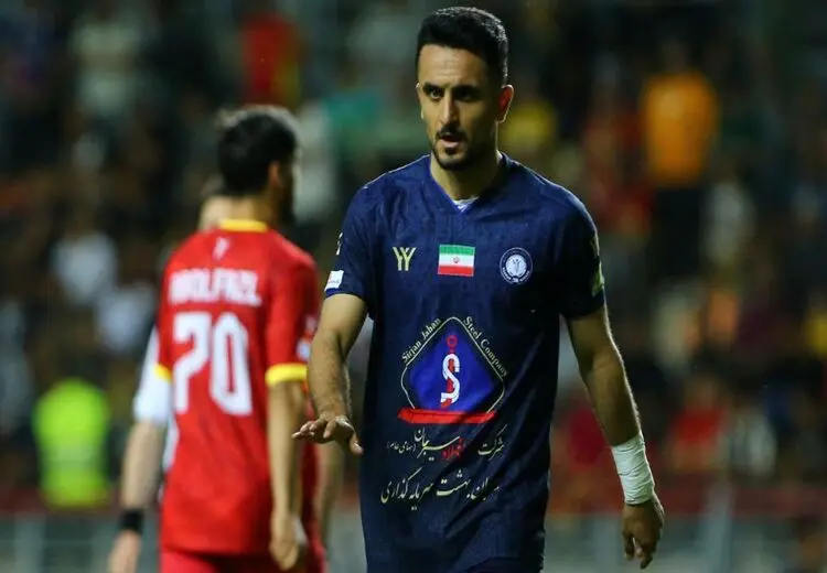 یحیی گل محمدی به دنبال جذب ابوالفضل رزاق پور