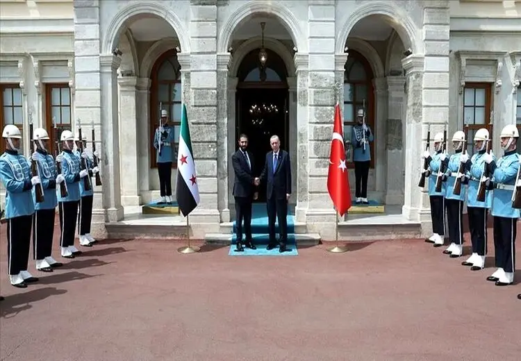 دیدار اردوغان با جولانی در استانبول + عکس