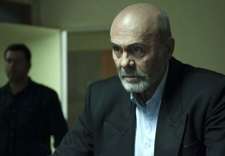 حضور جمشید هاشم‌پور در میان بسیجیان حافظ امنیت ایران+ عکس