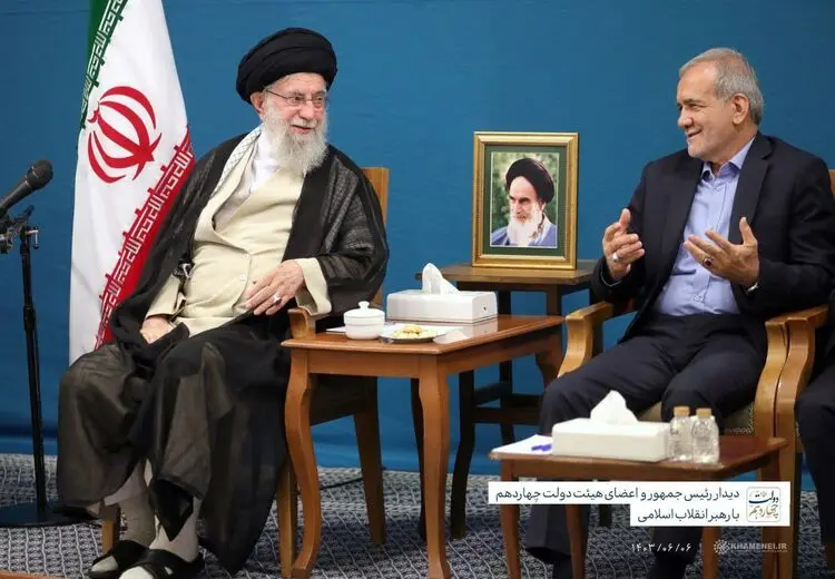 پزشکیان: تعرض به رهبری معظم، به‌منزله جنگ تمام عیار با ملت ایران است