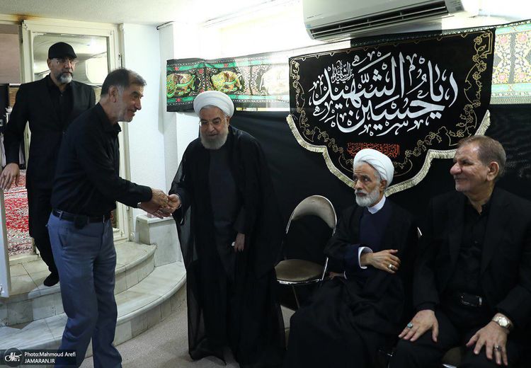 حضور چهره‌های سیاسی در مراسم عزاداری اباعبدالله الحسین (ع) در دفتر حسن روحانی/ عکس