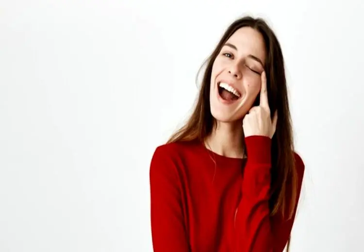 چندبار پلک زدن طبیعی است؟
