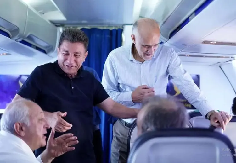 زمان سفر امیر قلعه‌نویی به آمریکا مشخص شد؛ تلاش برای اضافه شدن یک نفر!