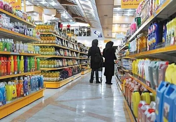 اثر انگشت جایگزین کارت‌ بانکی در خرید از فروشگاه‌های زنجیره‌ای میشود/ تکذیب استفاده از کارت ملی در شبکه پرداخت