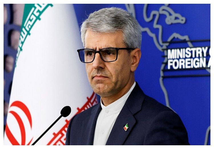 بقائی: شایعه دیدار پزشکیان و ترامپ، خبرسازی جعلی است