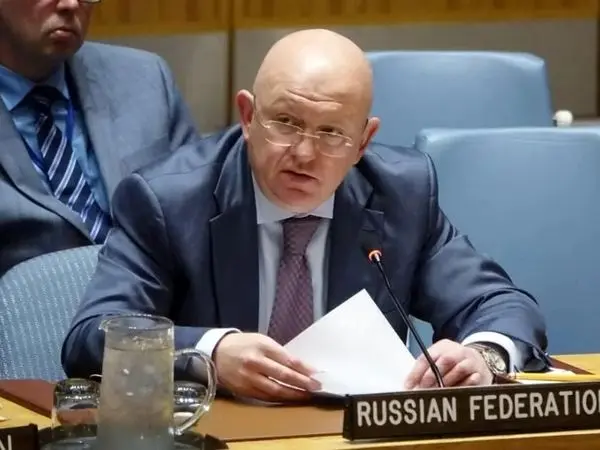 روسیه: ایران حق قانونی دارد تردد در تنگه هرمز را محدود کند