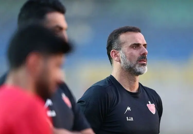 پایان شایعات درباره جدایی سیدجلال حسینی از پرسپولیس