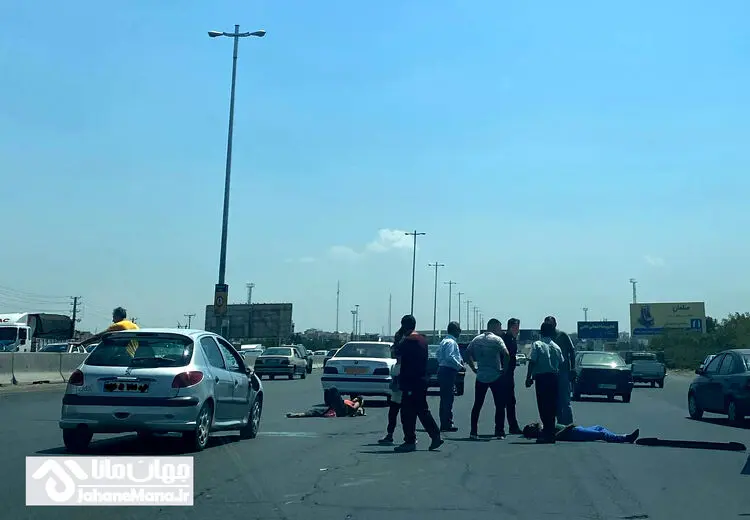 تصادف با عابرپیاده کارتن‌خواب در اتوبان تهران کرج/ عکس