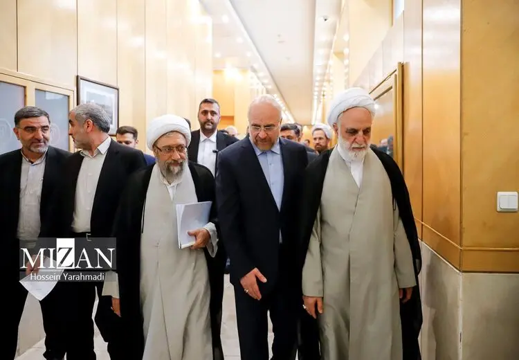آملی لاریجانی، اژه ای و قالیباف در یک قاب