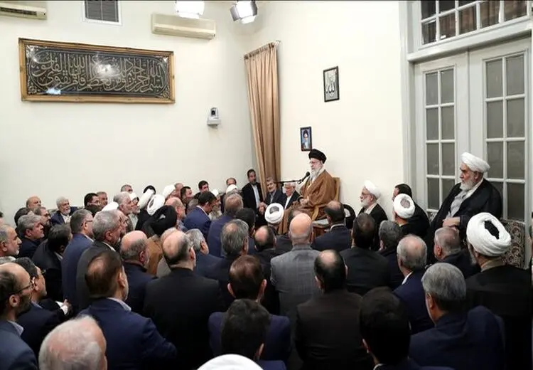 اولین واکنش رهبر انقلاب درباره مذاکرات ایران و آمریکا در عمان