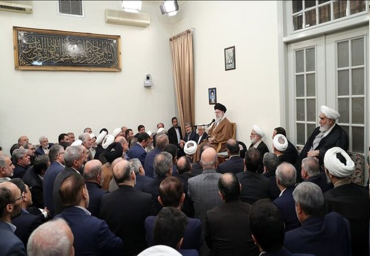 اولین واکنش رهبر انقلاب درباره مذاکرات ایران و آمریکا در عمان