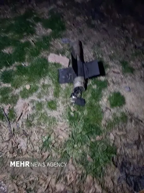 انهدام یک فروند پهپاد هرمس در بروجرد+ عکس