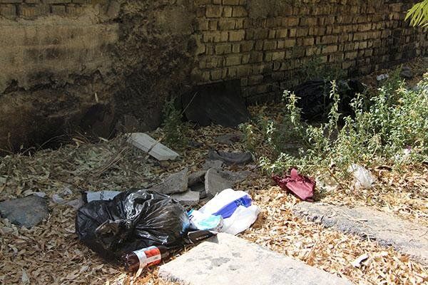 تعرض به گورستان هزار سالۀ شیراز
