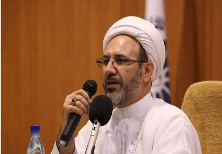 انتقاد شدید از «امام جمعه‌ای که مغازه‌های مردم را پلمب کرد»