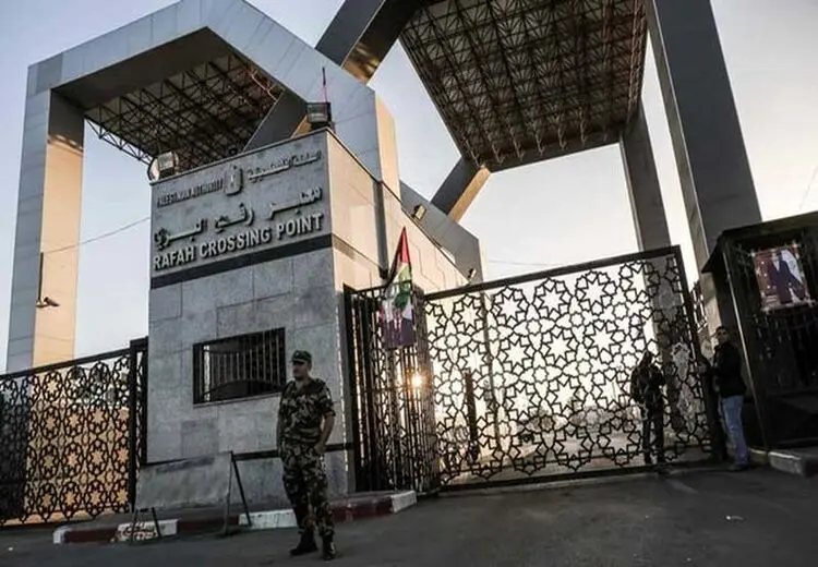 ارتش اسراییل گذرگاه رفح را تخریب کرد