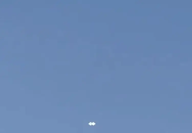 تصاویری از پرواز پهپاد حزب‌الله به‌سمت محل اقامت نتانیاهو