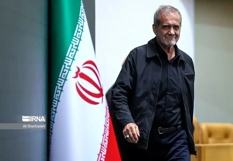 
کیهان: پزشکیان رئیس جمهور حداقلی و دولت وی حداقلی‌ترین دولت نظام است