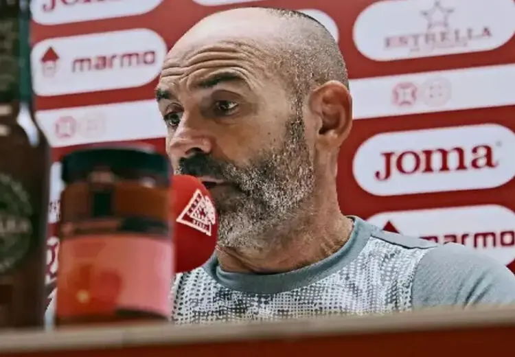 پاکو خمس در آستانه اخراج از ایبیزا !